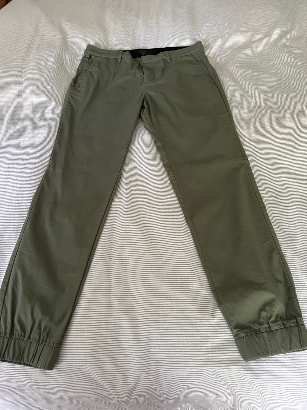 RW&CO. Olive Green Chino Jogger Pants